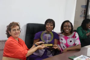 Lire la suite à propos de l’article REMISE DE PRIX AU CCM COTE-IVOIRE DU AU CONCOURS DES PRODUCTIONS JOURNALISTIQUES.