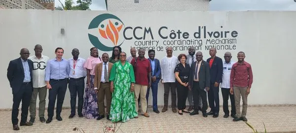 You are currently viewing LA RESTITUTION DE LA MISSION DE L&rsquo;EQUIPE PAYS DU FOND MONDIAL AU CCM COTE IVOIRE.